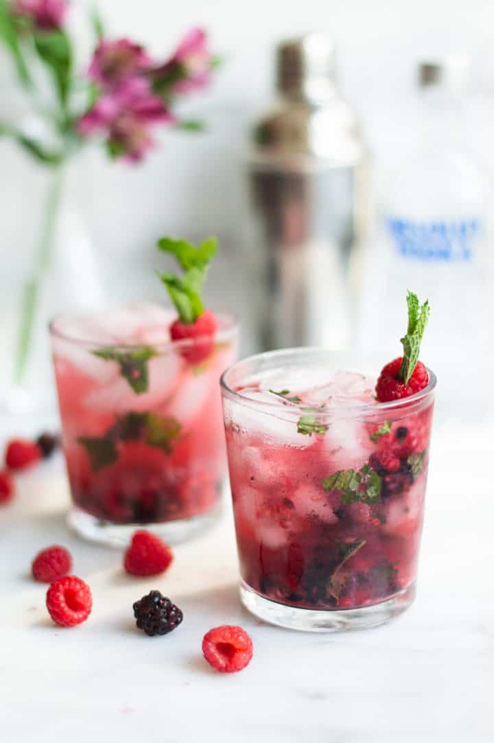 Muddled Raspberry Mojito recipe - superman cooks