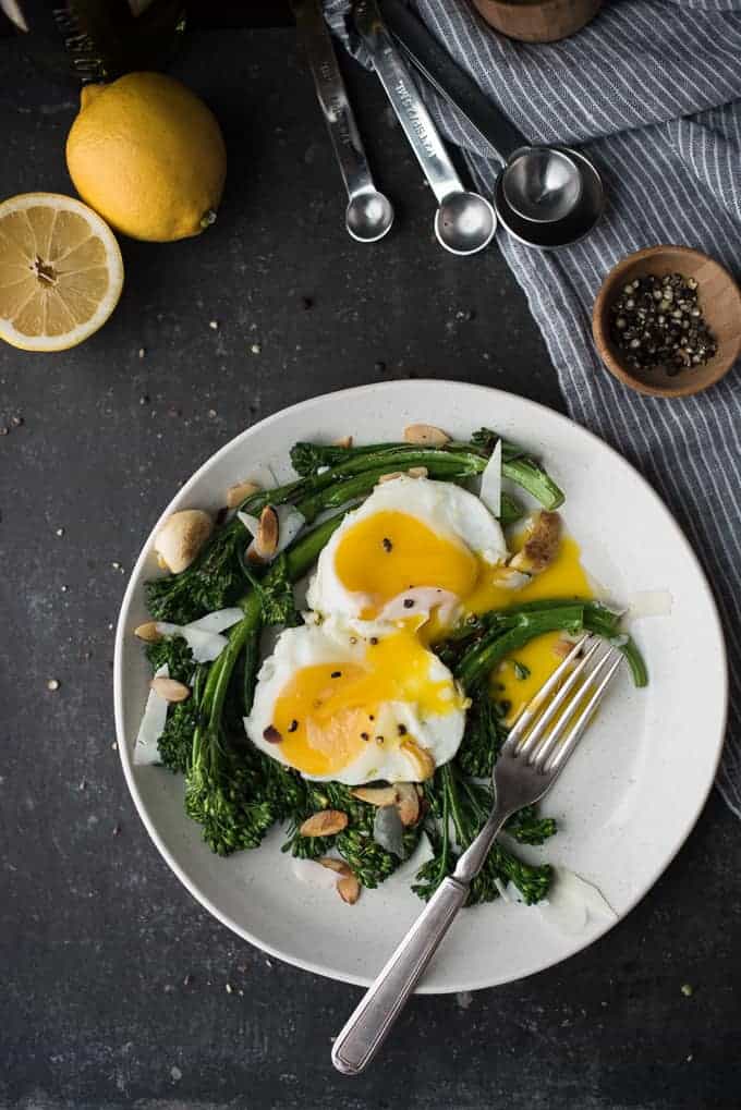 lemon broccolini topped with egg | superman cooks